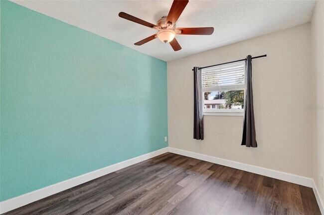 Building Photo - 11119 Temple Ave