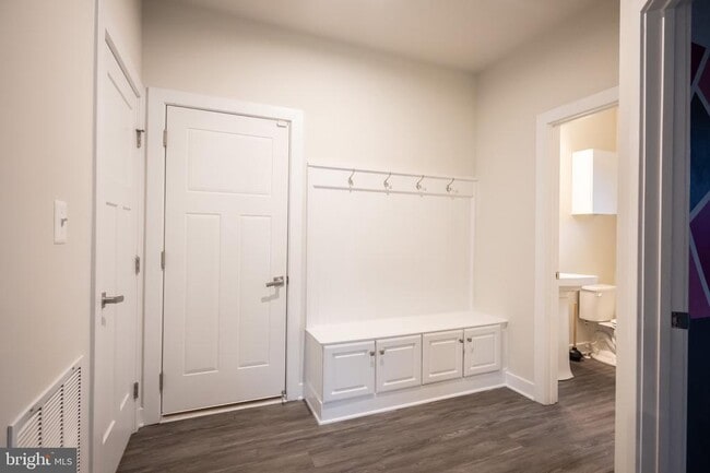 Building Photo - 14108 Lunnet Ct