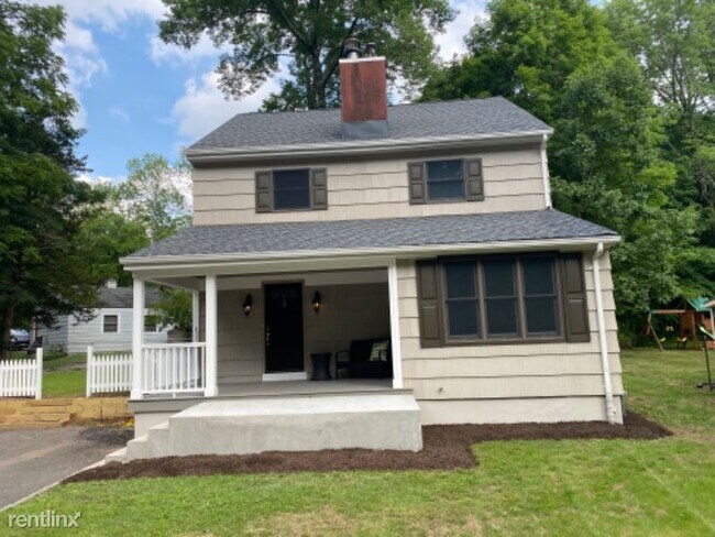 Building Photo - 4 br, 2 bath House - 115 River Rd