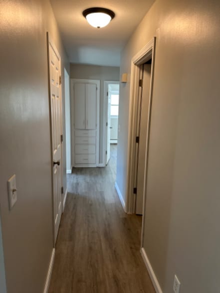 Building Photo - 202 Lincoln St