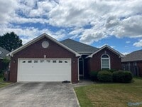 Building Photo - 3016 Aztec Dr SE