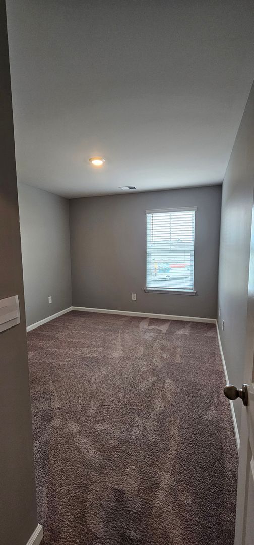 Building Photo - Luxury Meets Privacy in This 4-Bedroom Cul...