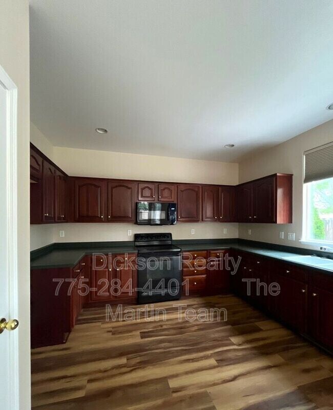 Building Photo - 1998 Amber Leaf Ct