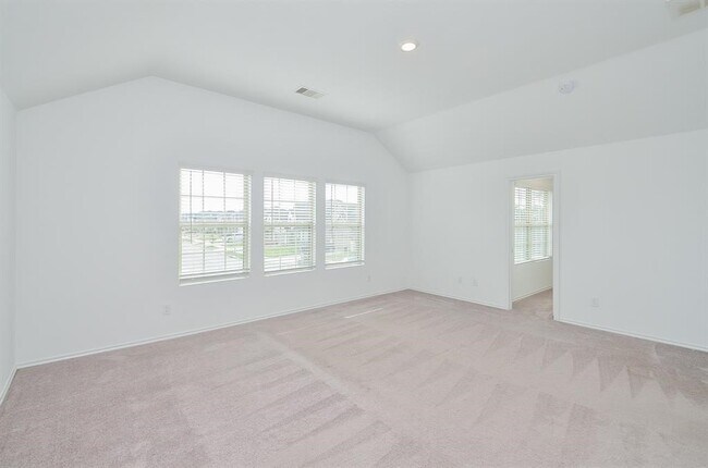 Building Photo - 5434 Logan Dale Dr