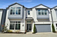 Building Photo - 8918 Spring Knoll Forest Dr