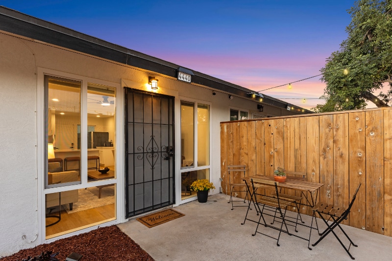 Building Photo - 4442 Clairemont Dr