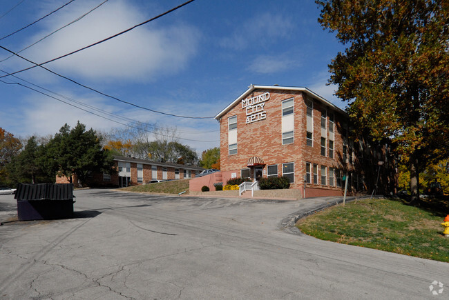 Building Photo - Mound City Apartments