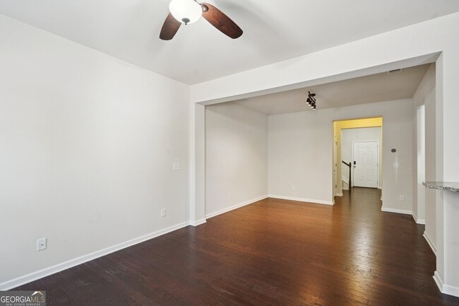 Building Photo - 186 Granite Way