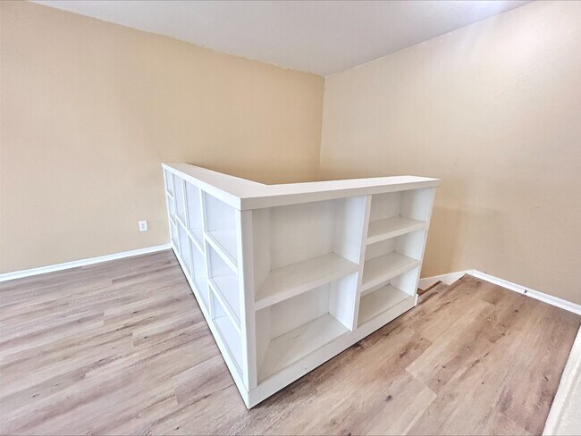 Building Photo - 18800 Egret Bay Blvd