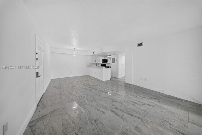 Building Photo - 8540 SW 212th St