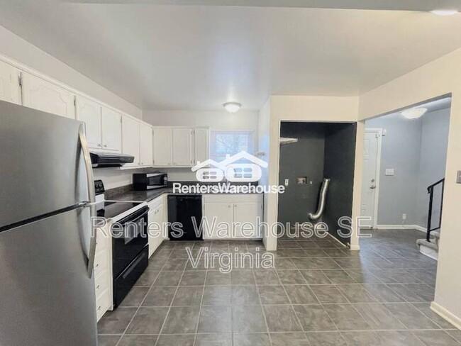 Building Photo - 5629 Banbury Ct