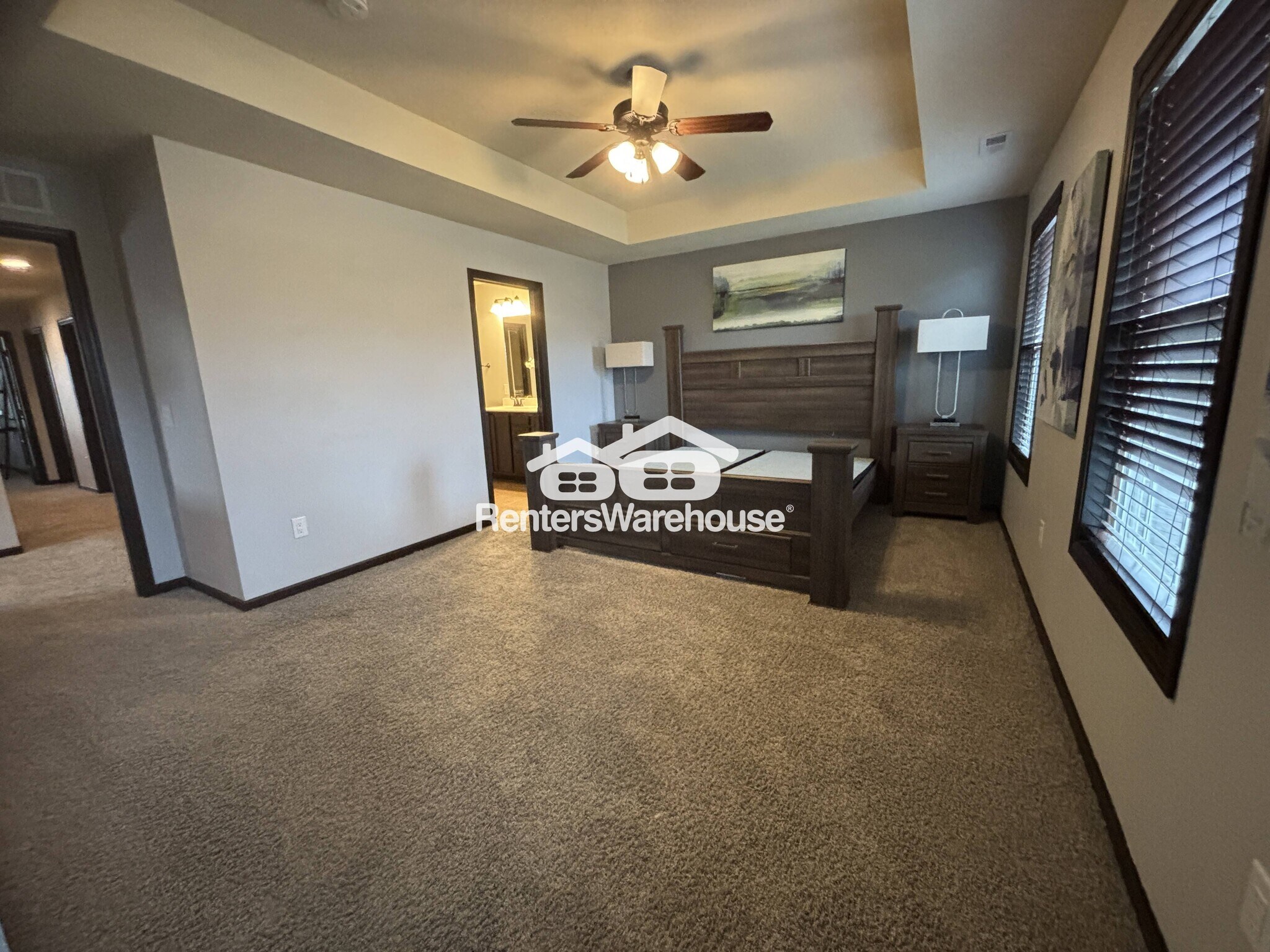 Building Photo - 9175 Coneflower Dr