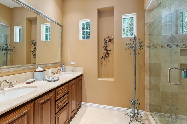 Building Photo - 75739 Via Cortona