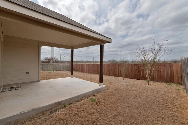 Building Photo - 753 Hot Spring Valley