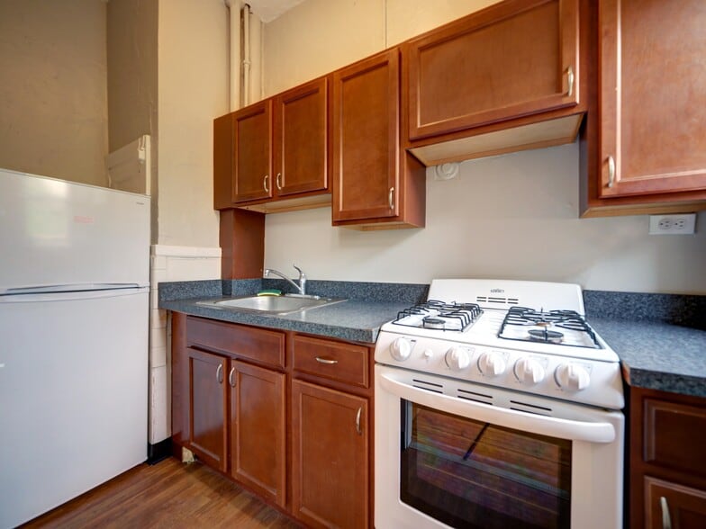Building Photo - Caldwell Apartments