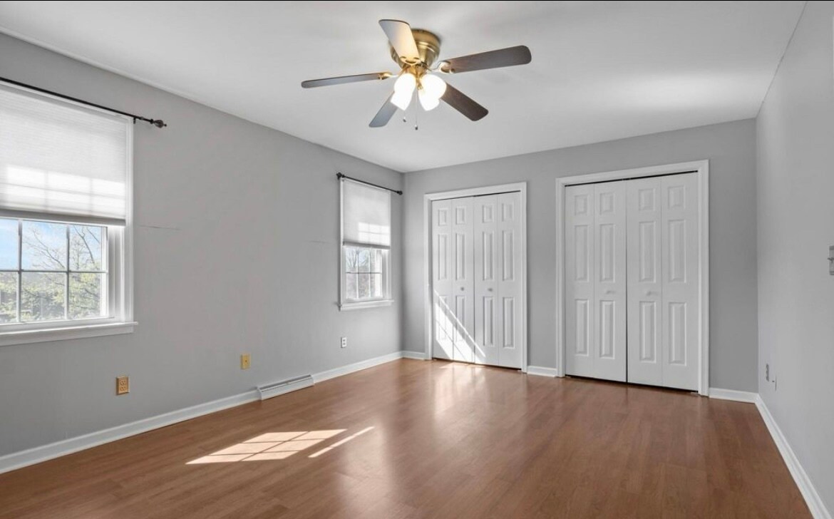 Building Photo - 503 Chambers Rdg