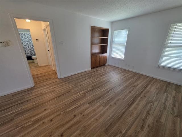 Building Photo - 308 Inez St