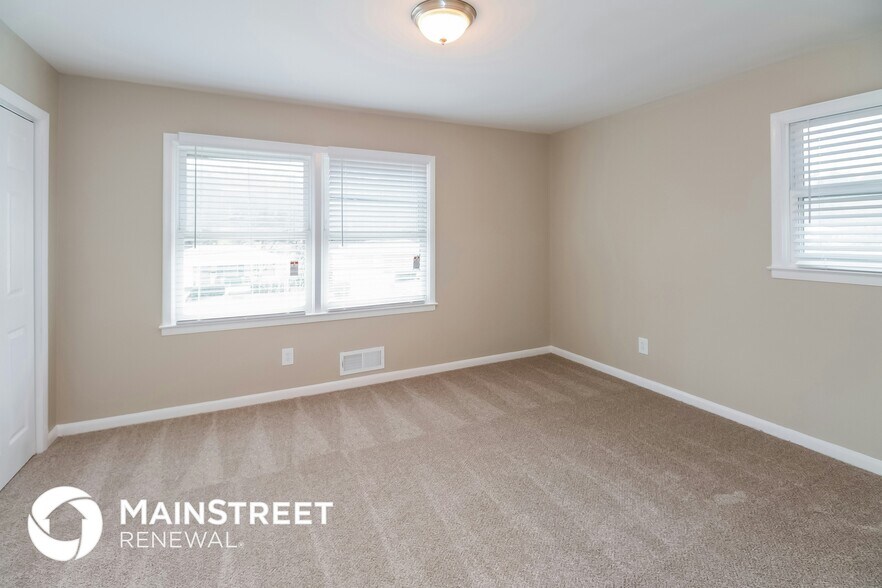 Building Photo - 3919 Wisteria Ln SW