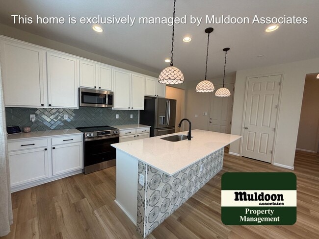 Building Photo - Beautiful modern rancher with everything on one level!