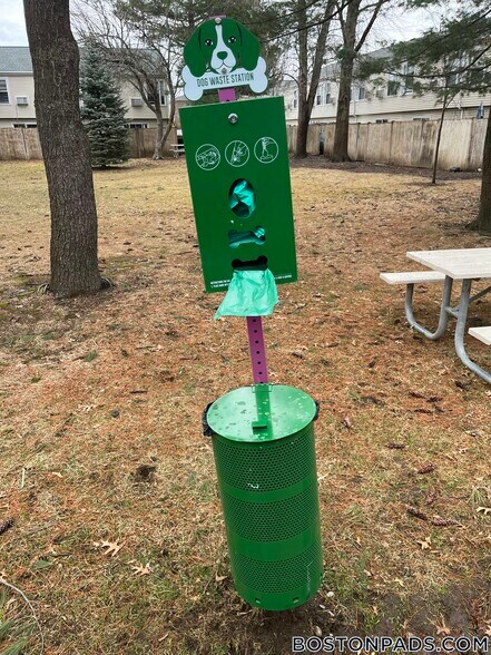 Building Photo - 1 Bronsdon St