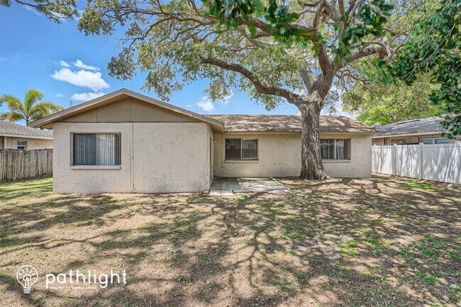 Building Photo - 6924 68th Ave N, Pinellas Park, FL, 33781