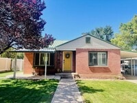 Building Photo - Single Family Home close to SUU