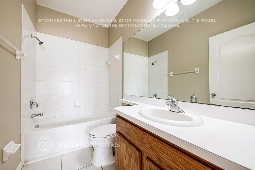 Building Photo - 710 Cristelle Jean Dr