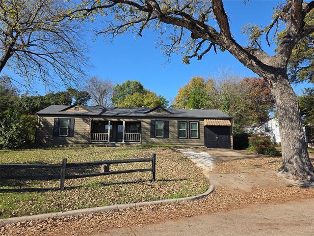 Building Photo - 3449 Oak Creek Cir