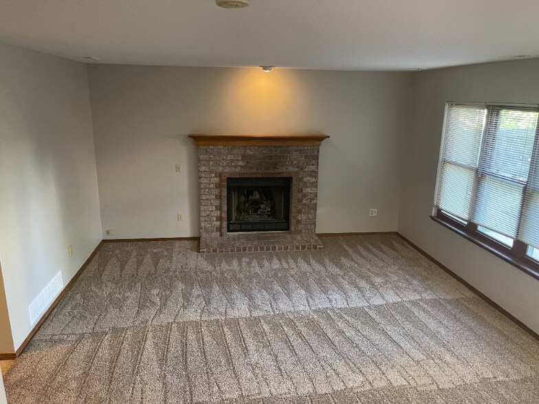 Building Photo - 7816 French Rd