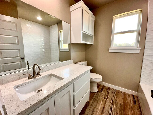 Building Photo - New Construction Home south of Blanchard approx 8-10 miles from Chickasha Move in Deposit-Free (I...