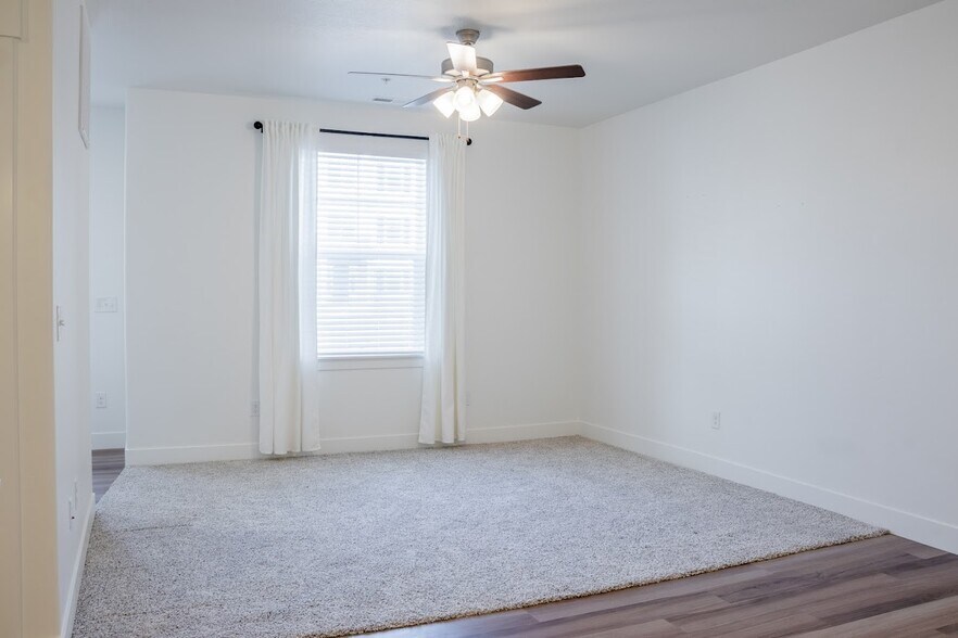Building Photo - 3758 W 1440 N