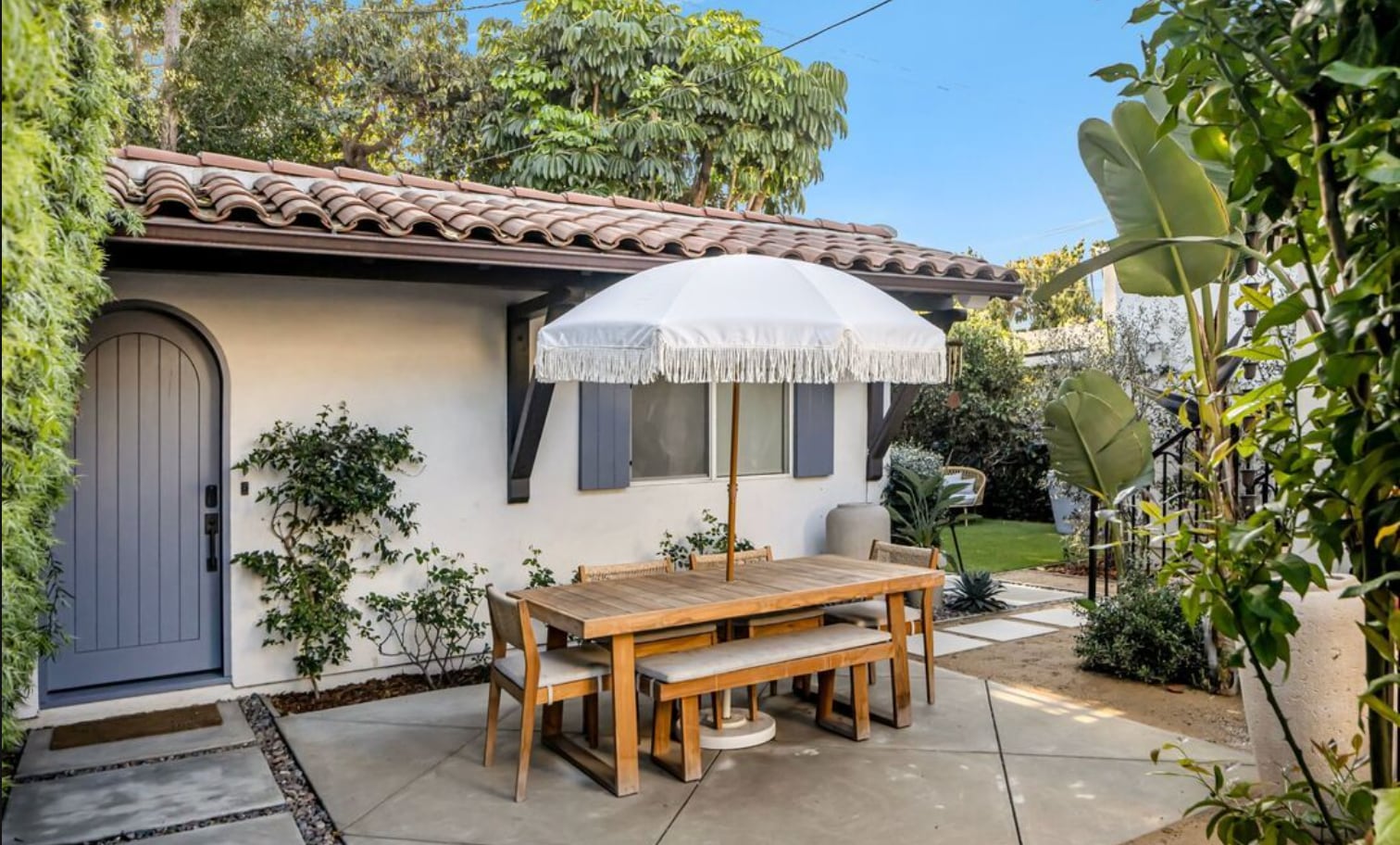 Building Photo - 2641 Military Ave