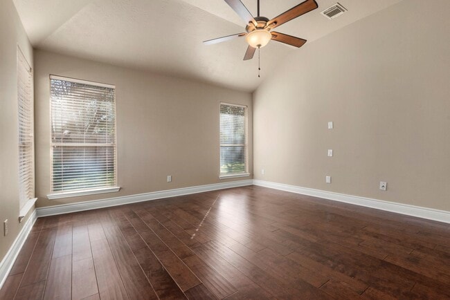 Building Photo - 3610 Hill Family Ln