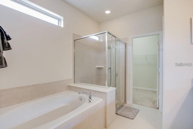 Building Photo - 8816 Corcovado Dr