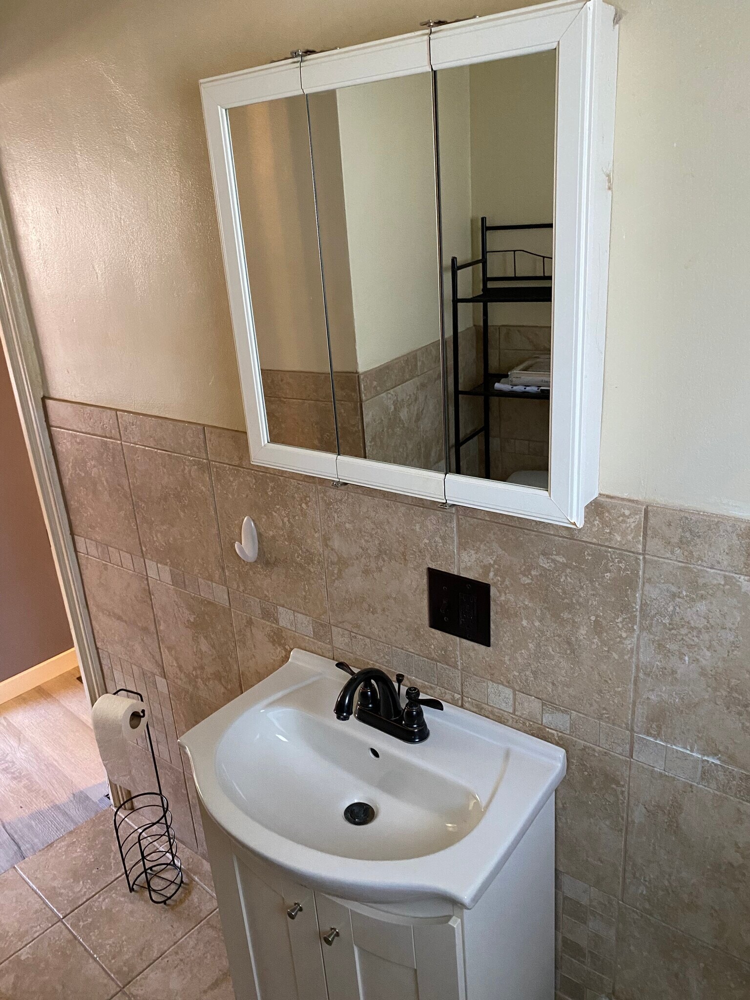 Building Photo - 1628 Otlahurst Dr