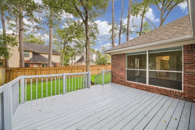 Building Photo - 22 N Holly Laurel Cir