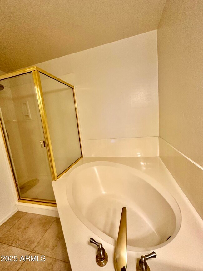 Building Photo - 11631 N 41st St