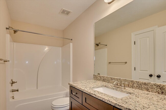 Building Photo - 733 Leela Ct