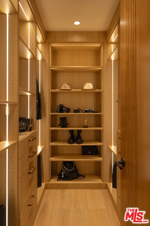 Building Photo - 7802 Torreyson Dr