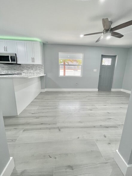 Building Photo - 4030 25th St N