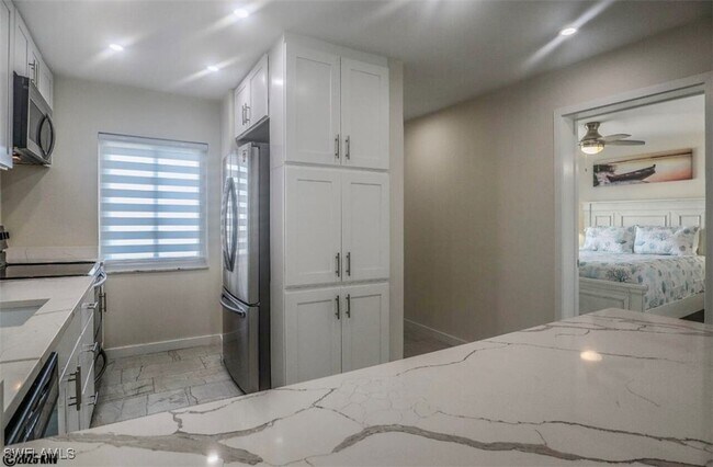 Building Photo - 7400 Estero Blvd