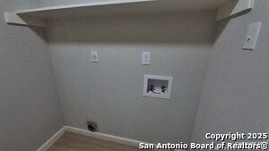 Building Photo - 7151 Sunlit Trail Dr