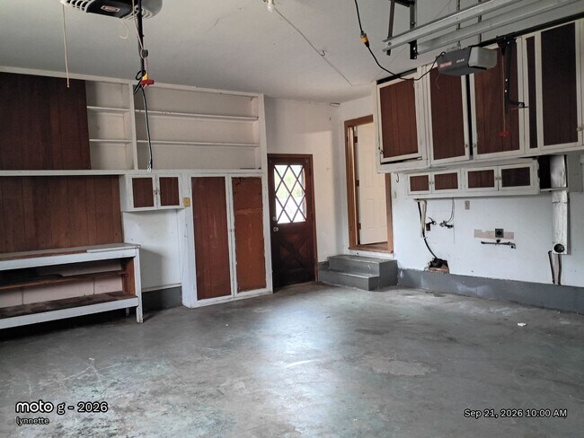 Building Photo - 3306 Mockingbird Ln