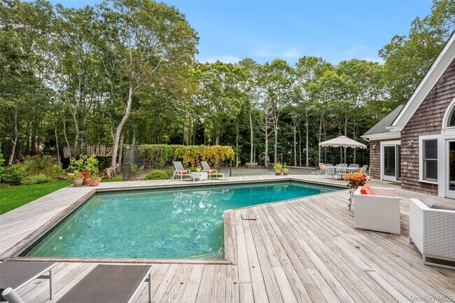 Building Photo - 38 Pheasant Run