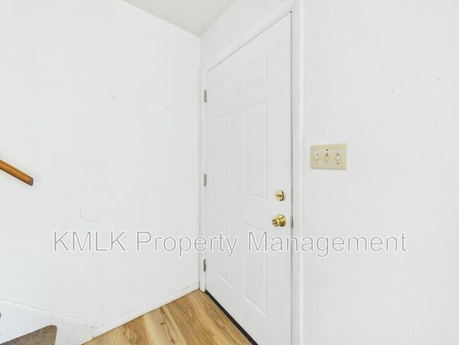 Building Photo - 4280 Lorwood Dr
