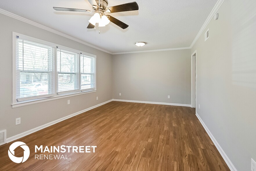 Building Photo - 1695 Myrna Ln