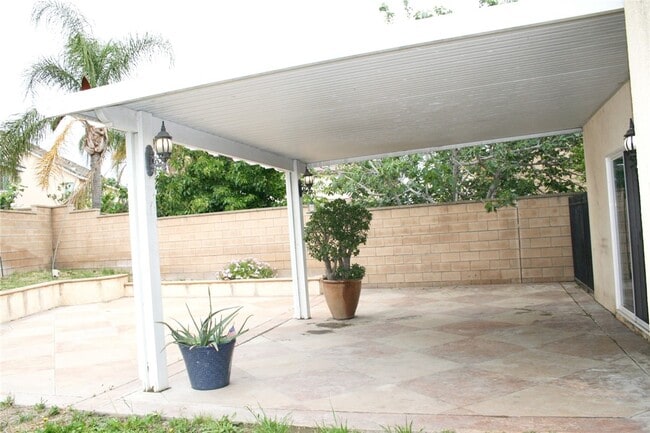 Building Photo - 13896 Fair Meadows Ct