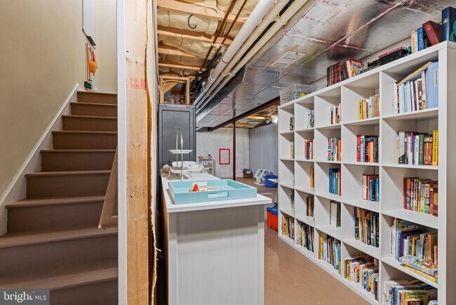 Building Photo - 433 Northstar Dr