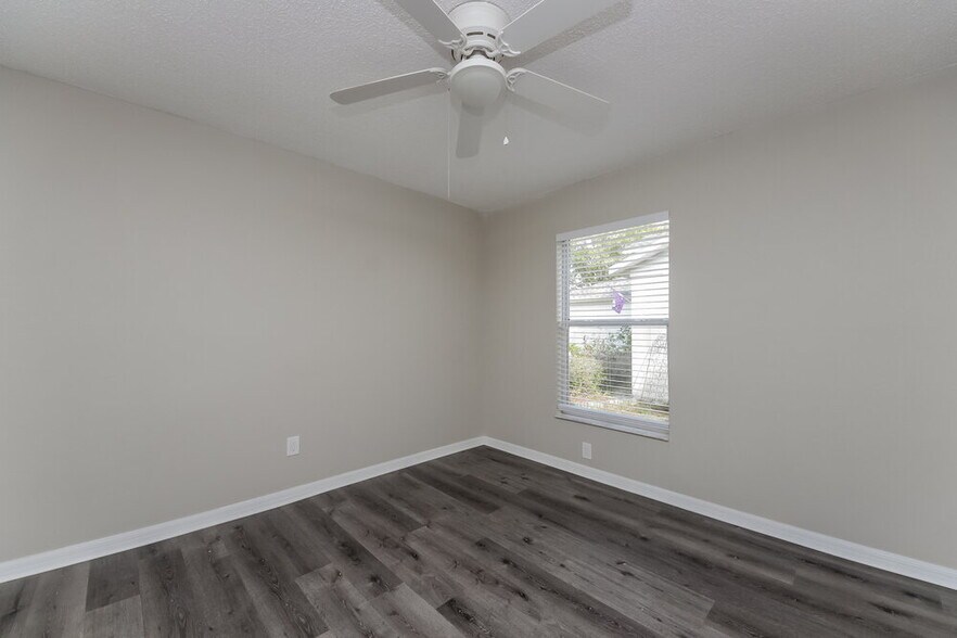 Building Photo - 17104 Cypresswood Way