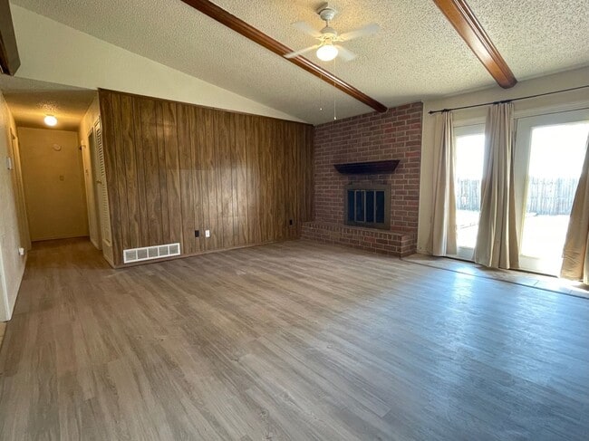 Building Photo - 3/2/2 in Frenship ISD